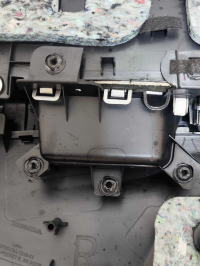 FORRO PORTA HONDA CITY TRASEIRA DIREITA 2015/2017 DETALHE - Imagem 9