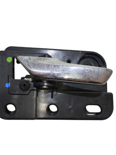 MAÇANETA INT TRASEIRA ESQUERDA DODGE JOURNEY 2.7 2009 A 2012