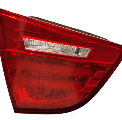 Lanterna Tampa Traseira Esq Bmw 320i 09 2010 2011 2012