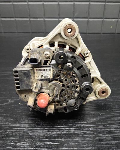 Alternador  231009869r Renault Logan 1.6 2020 2021 2022 - Imagem 5