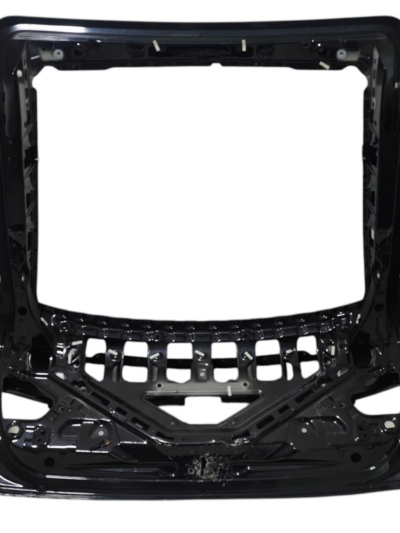 TAMPA TRASEIRA BMW 328i GT 2014 2015 2016 PRETA C/DETALHE - Imagem 6