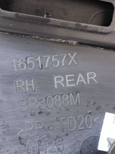FORRO PORTA TRASEIRA DIREITA JEEP RENEGADE 2016 A 2021 - Imagem 9