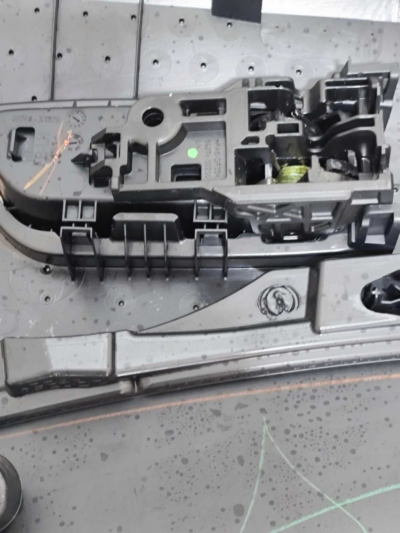 FORRO PORTA DIANTEIRA ESQUERDA TOYOTA COROLLA CROSS 2022/24 - Imagem 8