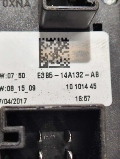 BOTÃO COMANDO VIDRO DIANTEIRO ESQUERDO FORD KA 2015 A 2020 - Imagem 7