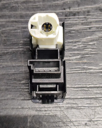 Entrada Usb 8410922924602 Bmw 320i 2013 2014 2015 - Imagem 7