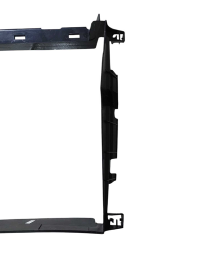 DEFLETOR  RADIADOR 215590775R RENAULT DUSTER 2014 A 2017 - Imagem 3