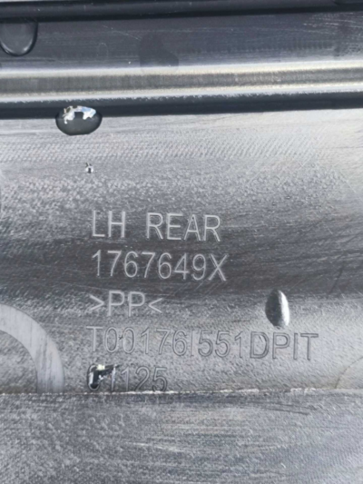 FORRO PORTA TRASEIRO ESQUERDO JEEP COMPASS 2020 A 2023 - Imagem 9