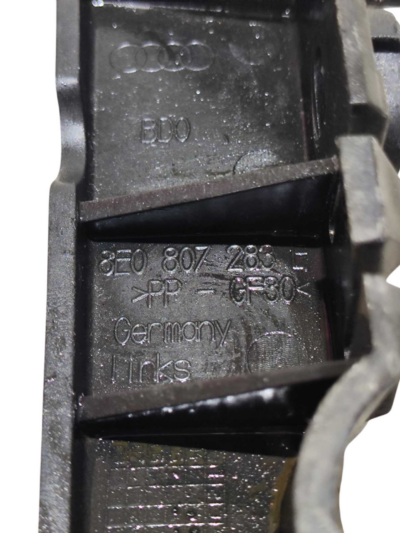 SUPORTE PARACHOQUE DIANT ESQUERDO 8E0807283E AUDI A4 2004/08 - Imagem 3