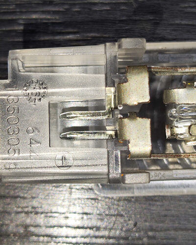 Lanterna Luz Porta Malas Gm Cruze Onix Spin 2013/2017 - Imagem 3