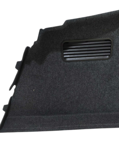 MOLDURA DIREITA PORTA MALAS AUDI A4 2001 2002 A 2006 - Imagem 4
