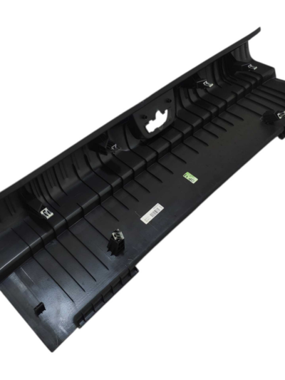 MOLDURA SOLEIRA PORTA MALAS 26226164 GM TRACKER 2020 A 2024 - Imagem 6