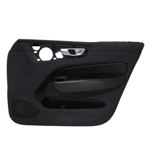 FORRO PORTA DIANTEIRA DIREITA VOLVO XC60 2019/2021 DETALHE