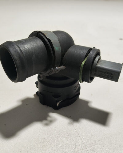 Flange Agua Radiador 5q0122291ak Audi A3 2017 201806d109175 - Imagem 3
