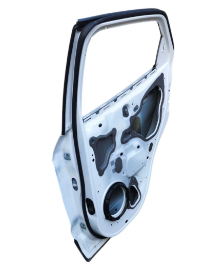 PORTA TRASEIRA DIREITA FORD ECOSPORT 2014 2015/2017 DETALHE - Imagem 7
