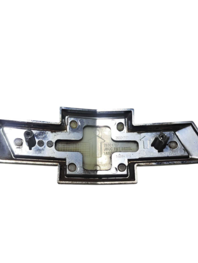 EMBLEMA GRADE FRONTAL 26301767 GM TRACKER 2021 2022 2023 - Imagem 6