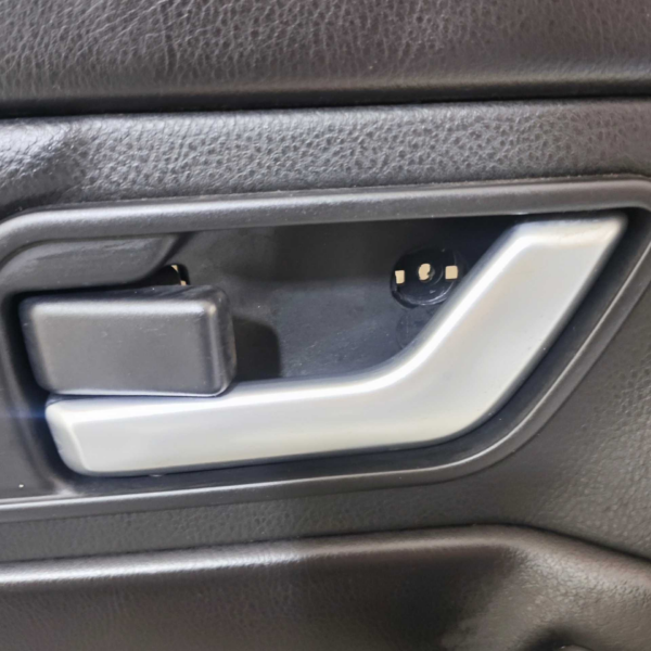 FORRO PORTA TRASEIRO ESQUERDO RANGE ROVER SPORT 2005 A 2009 - Imagem 4