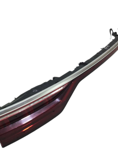 LANTERNA TRASEIRA BYD SONG PLUS 2023 2024 DETALHE - Imagem 3