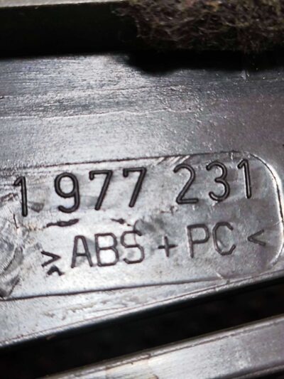 MOLDURA CINZEIRO PAINEL 1977231 BMW 325 2.5 1995 1996 A 1998 - Imagem 10