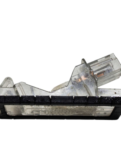 LANTERNA LUZ PLACA 8200013577G RENAULT FLUENCE 2011 A 2016 - Imagem 4