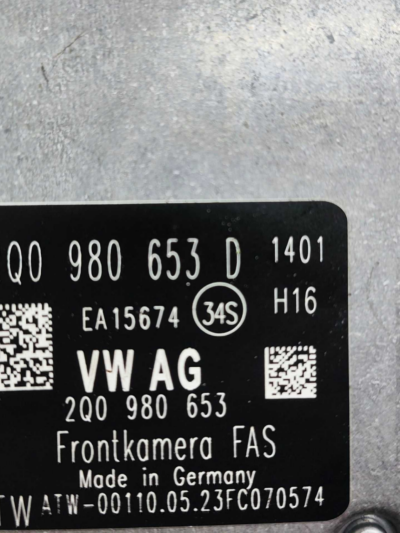 MOLDURA CAMERA FRONTAL VOLKSWAGEN TAOS TSI 2022 2023 2024 - Imagem 10