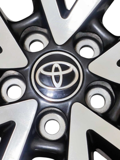 RODA ARO 18 TOYOTA COROLLA CROSS 2022 2023 2024 DETALHE - Imagem 3