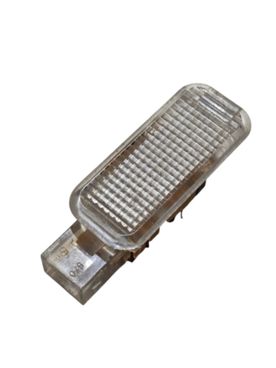 LUZ CORTESIA FORRO PORTA 4B0947415 AUDI A4 2004 A 2008 - Imagem 3