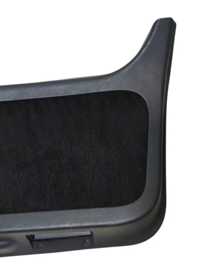 TAMPA INTERNA PORTA MALAS RANGER ROVER SPORT 2005/09 DETALHE - Imagem 3