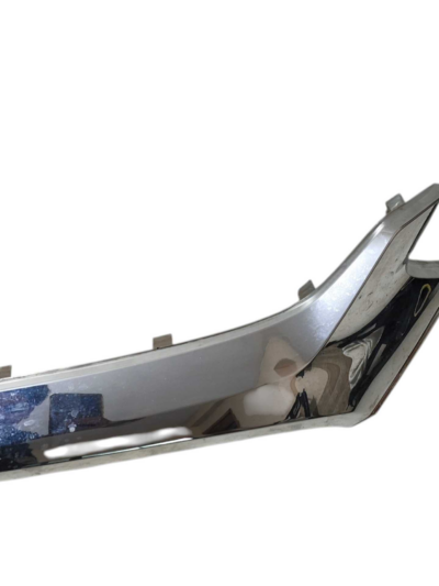 MOLDURA CROMADA GRADE RADIADOR CHEVROLET TRACKER 2020 A 2022 - Imagem 3
