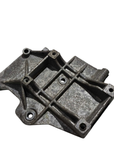 SUPORTE COMPRESSOR AR COND 058260885 AUDI A4 1997 A 2001 - Imagem 2