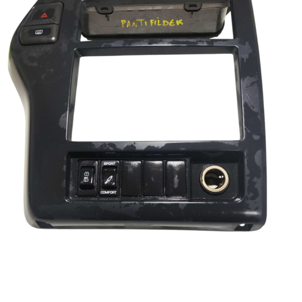 Moldura Rádio 68260K10381 Nissan Pathfinder 1999/2000 - Imagem 4