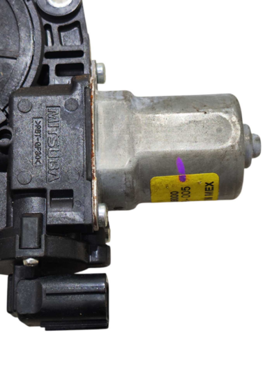 motor maquina vidro tras dir CM0938000 HONDA HR-V 2022/2024 - Imagem 4