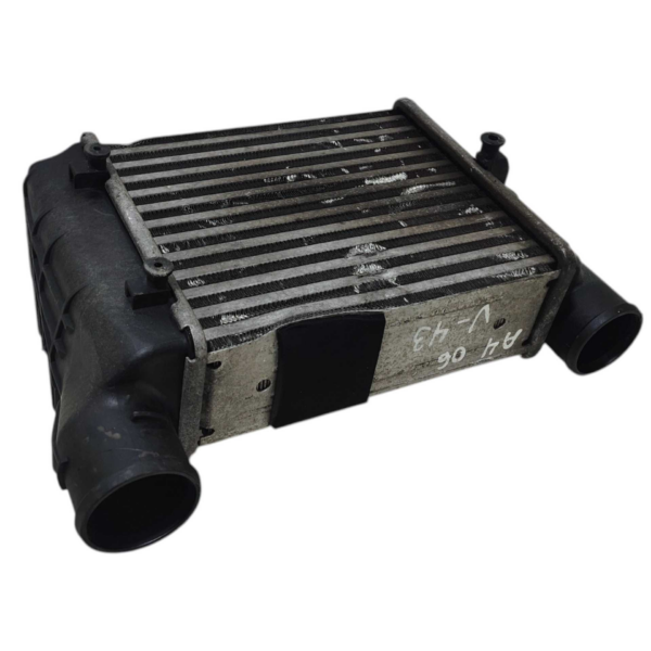 RADIADOR INTERCOOLER 8E0145805 AUDI A4 2004 2005 A 2008 - Imagem 3