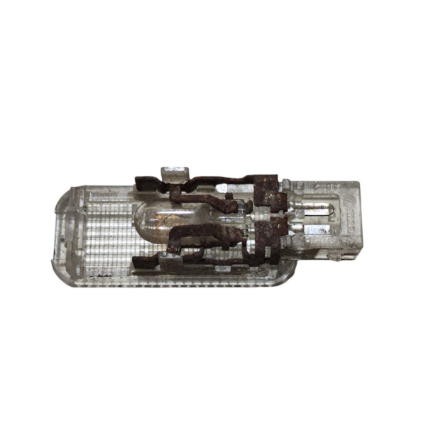 LUZ CORTESIA FORRO PORTA 4B0947415 AUDI A4 2004 2005 A 2008 - Imagem 6