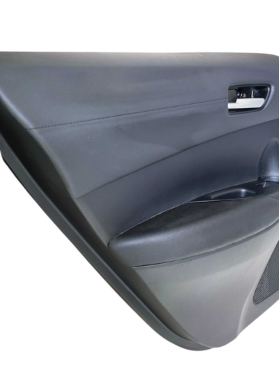 FORRO PORTA TRASEIRA ESQUERDA TOYOTA COROLLA CROSS 2022/24 - Imagem 5