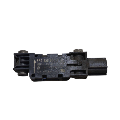 SENSOR FRONTAL 8E0959651A AUDI A4 2004 2005 2006 A 2008