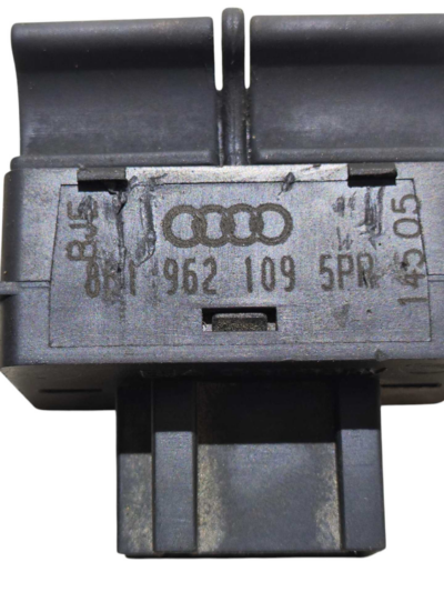 BOTÃO INTERRUPTOR ALARME 8E1962109 AUDI A4 2004 A 2008 - Imagem 3