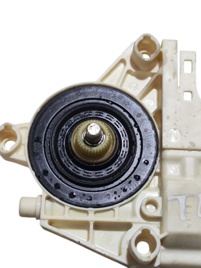 MOTOR VIDRO TRASEIRO ESQUERDO RENAULT FLUENCE 2011 A 2016 - Imagem 3