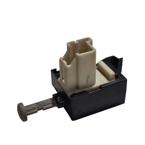 SENSOR PEDAL EMBREAGEM U3FNA FORD KA 2015 2016 A 2020 - Imagem 2
