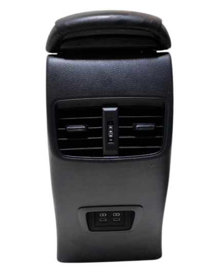 CONSOLE CENTRAL 588100A050 TOYOTA COROLLA CROSS 2022 A 2024 - Imagem 6