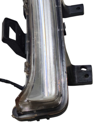 FAROL MILHA DRL ESQUERDO 26211723 GM TRACKER 2020 A 2023 - Imagem 4