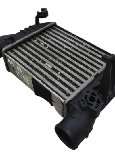 RADIADOR INTERCOOLER 8E0145805 AUDI A4 2004 2005 A 2008 - Imagem 2