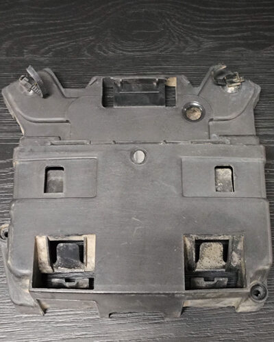 Suporte Modulo Injeção Am5512a659 Ford Focus 2011 2012 2013 - Imagem 3