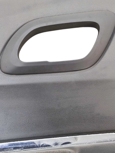 FORRO PORTA TRASEIRO ESQUERDO PEUGEOT 3008 1.6 THP 2011/2015 - Imagem 3
