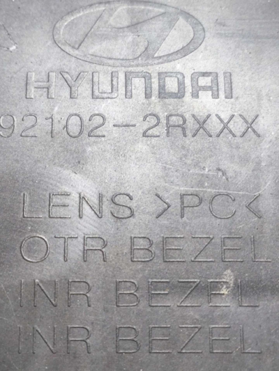 FAROL DIREITO 921022RXXX HYUNDAI I30 2009 A 2012 C/DETALHE - Imagem 9