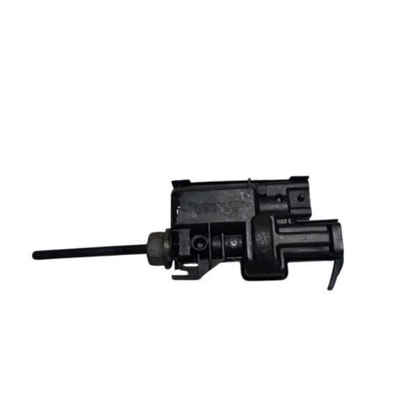 TRAVA PORTINHOLA TANQUE 8200305732 RENAULT Megane 2007/2011 - Imagem 2