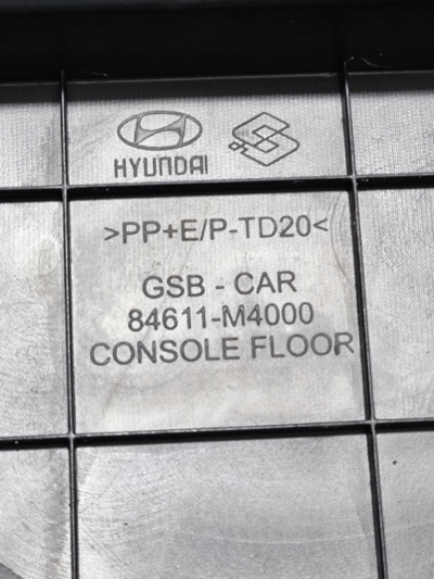 CONSOLE CENTRAL 84611M4000 HYUNDAI CRETA 2017 2018 A 2021 - Imagem 10