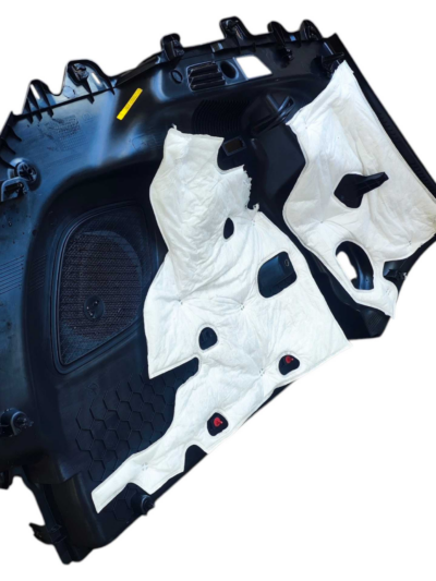 FORRO DIREITO PORTA MALAS 609683470 JEEP COMPASS 2020 A 2023 - Imagem 5