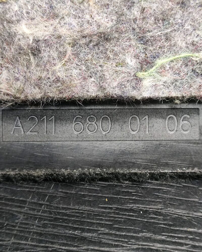 Moldura Esq Interno Pé Mercedes E320 2003 A 2009 A2116800106 - Imagem 6