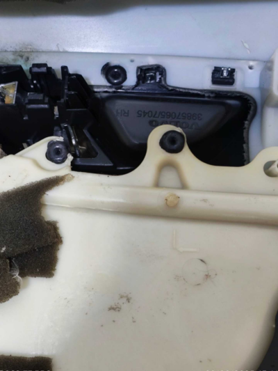 FORRO PORTA TRASEIRO DIREITO VOLVO XC60 2.0 2012 A 2017 - Imagem 6