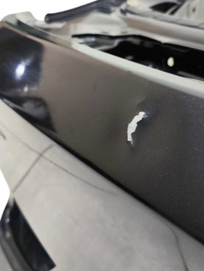 TAMPA TRASEIRA BMW 328i GT 2014 2015 2016 PRETA C/DETALHE - Imagem 4